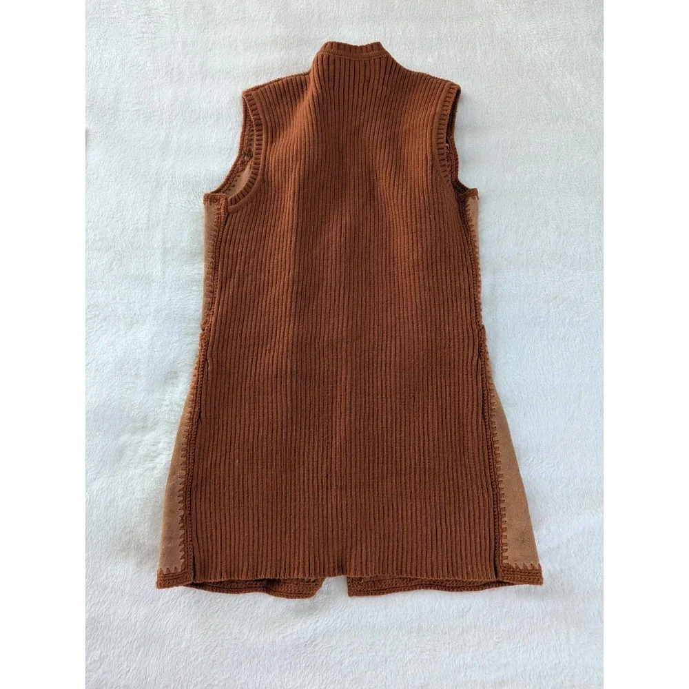 VTG Mixed Media Tan‎ Vest Boho Festival Stretch Ribbed Sweater & Suede Button Up